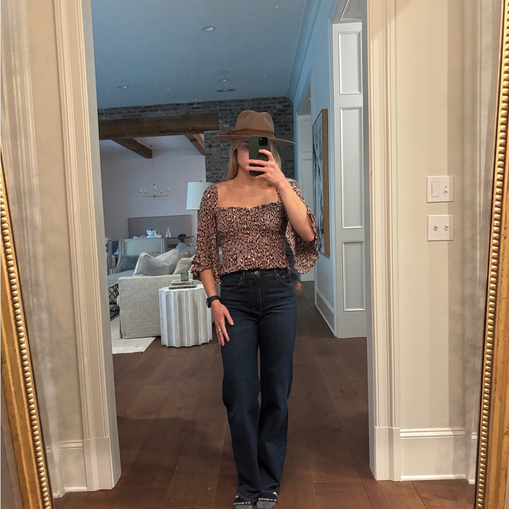 Stylish Blouse with Flared Sleeves